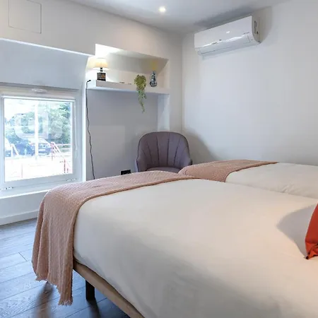 Amazing 3bdr Duplex In By Lovelystay Apartment Lisbon