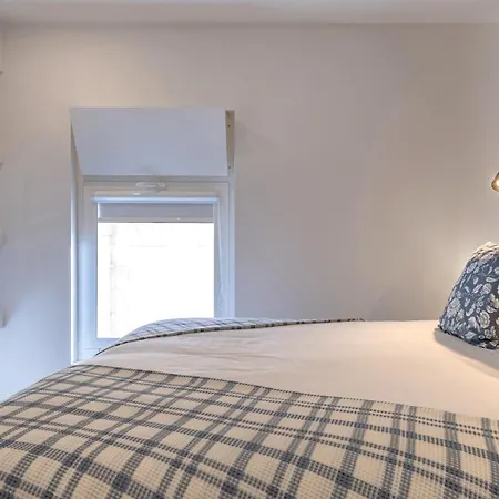 Amazing 3bdr Duplex In By Lovelystay Appartement Lisboa