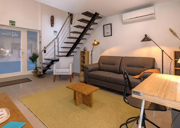 Amazing 3bdr Duplex In By Lovelystay