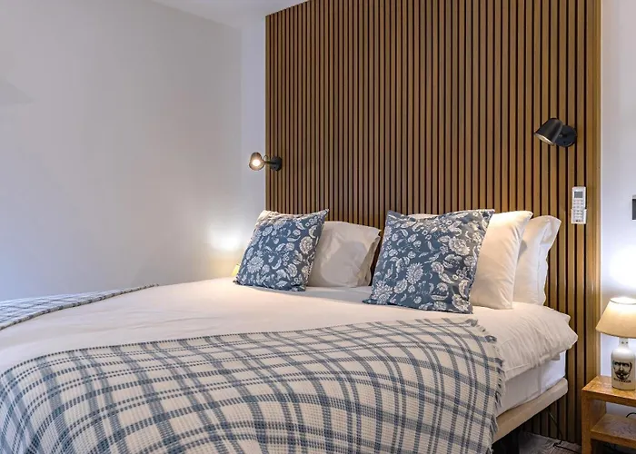 Amazing 3bdr Duplex In By Lovelystay Lisboa