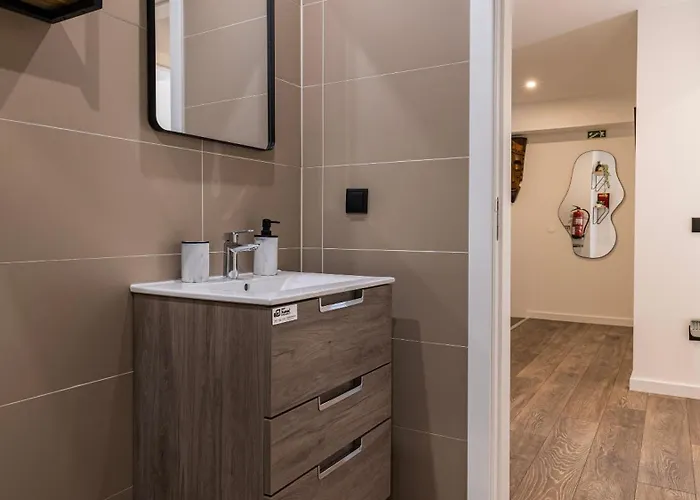 公寓 Amazing 3bdr Duplex In By Lovelystay Lisboa