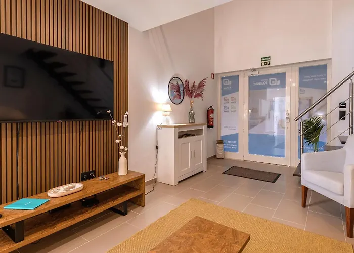 公寓 Amazing 3bdr Duplex In By Lovelystay Lisboa